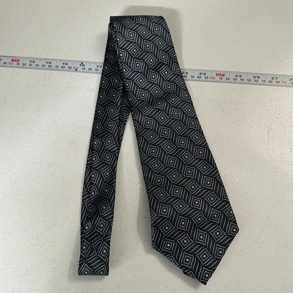 Burma Bibas Mens Silk Necktie Navy Blue Silver Geometric Diamond Woven USA Made